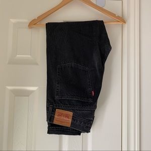 Levi’s distressed boyfriend jeans